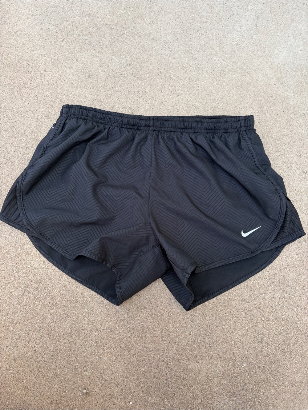 🖤 Nike Black Women's Running Shorts with Swoosh - size small